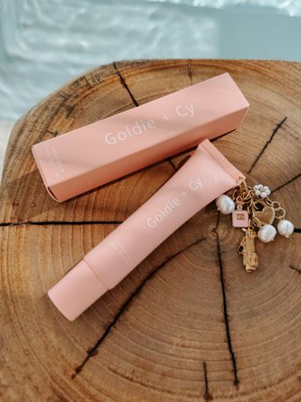 Goldie + Cy | Private Lipgloss Charm Bar Party  image 5