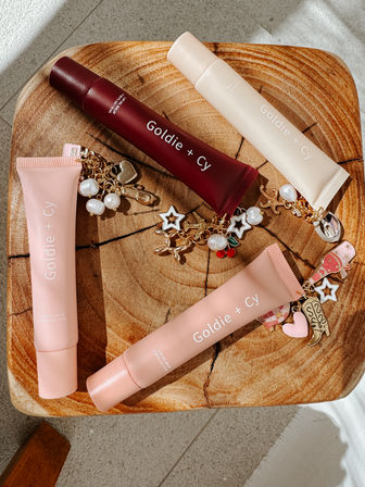 Goldie + Cy | Private Lipgloss Charm Bar Party  image 3