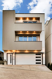 Aviator-Themed 3BR Escape with Skyline Views & Rooftop Vibes image 2