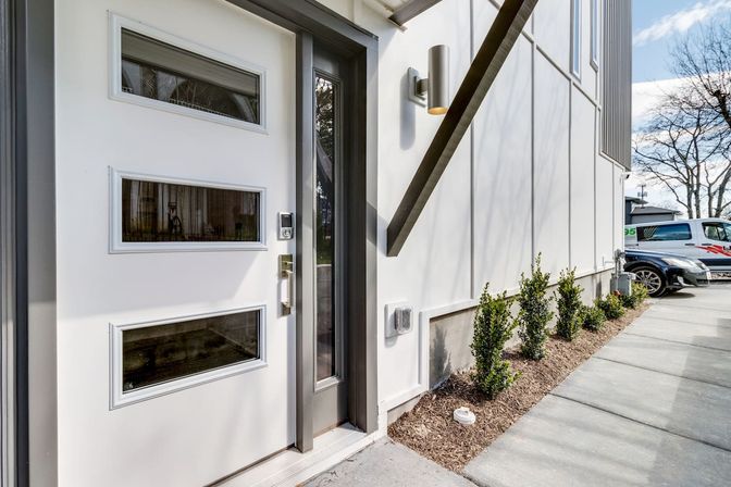 Aviator-Themed 3BR Escape with Skyline Views & Rooftop Vibes image 12