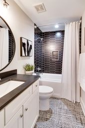 Aviator-Themed 3BR Escape with Skyline Views & Rooftop Vibes image 33