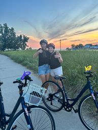 Sunset Bike & Brew Tour: Dinner on the Beach, Local Guide & Tandem Bike Option image 1