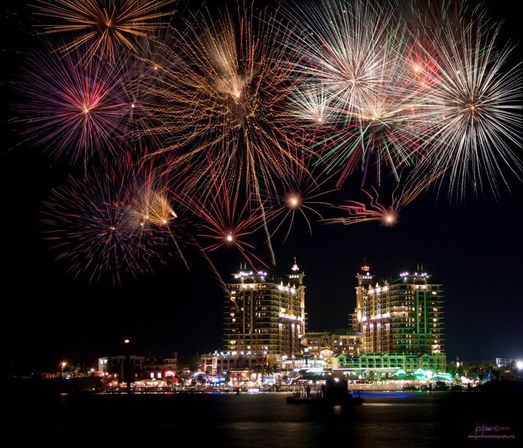 Destin Tiki Boat Fireworks Cruise image 1