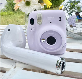 Custom Glam Picnic in a NYC Park image 4