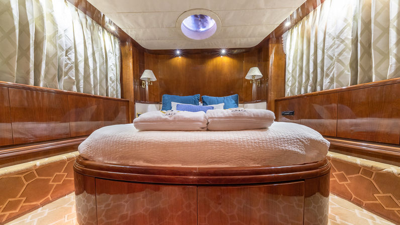 BYOB Luxury Charter on 80' Azimut (Up to 12 Passengers) image 12