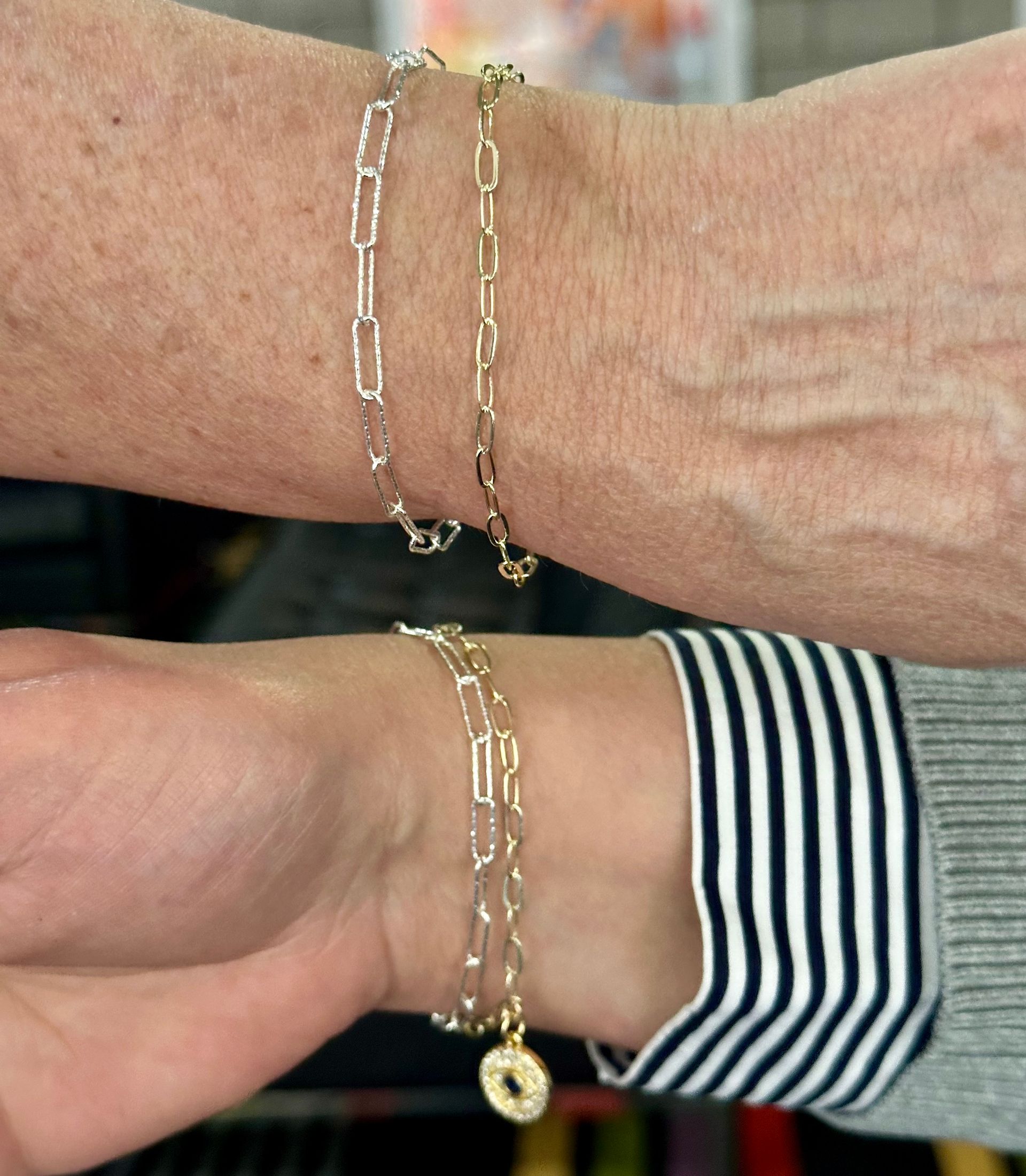 Mobile Permanent Jewelry & Charm Bar image 1