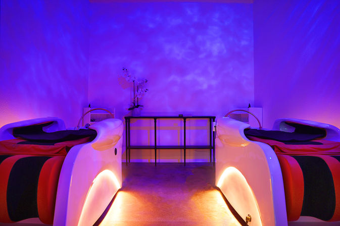 Bachelorette Bliss: Scalp & Blowout Experience image 6