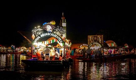 Xoximilco Mexican Fiesta with Transportation from Cancun image 4