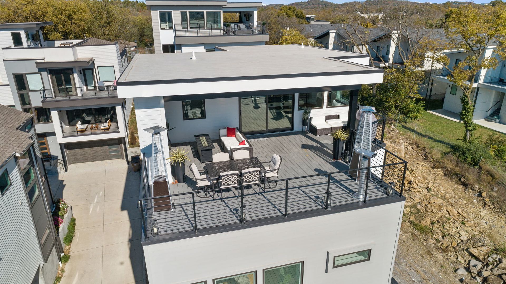 Nashville SkyHaus: Jersey Shore Vacation Home image 1