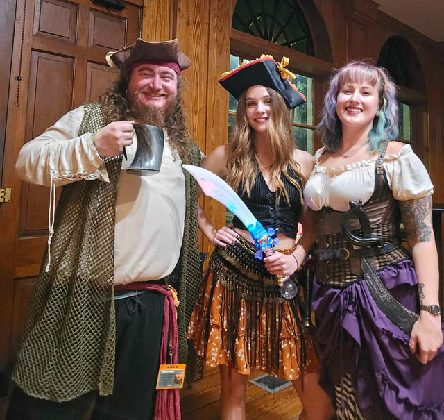 Booze & Boos: Ghost Tour + Bar Crawl in Savannah image 3