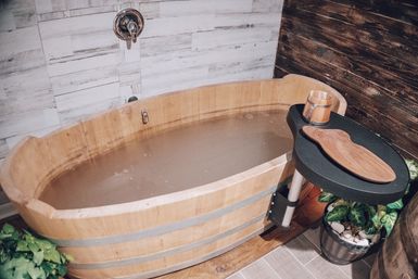 Beer Spa Experience: Fun & Relaxation for Your Group image 6