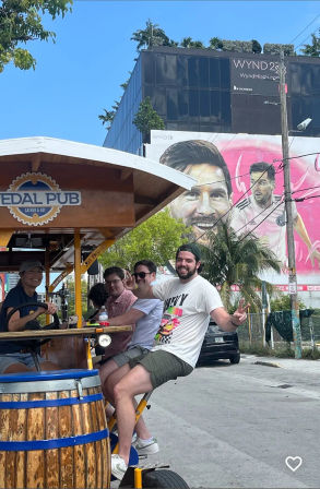 Miami Pedal Pub Bike & Brunch Tour image 11