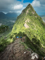 Hiking Tour of Oahu's Most Iconic Mountain Peak with Optional Transportation & Photographer image 6