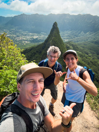 Hiking Tour of Oahu's Most Iconic Mountain Peak with Optional Transportation & Photographer image 2