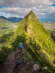 Hiking Tour of Oahu's Most Iconic Mountain Peak with Optional Transportation & Photographer image 9