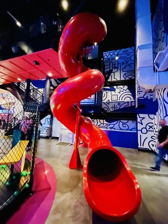 Play Playground: Two-Hour Unlimited Gameplay and Open Bar Package image 6