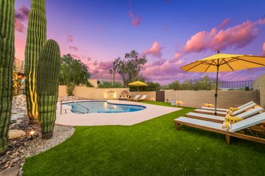 Tucasa in Tucson: 2 Fire Pits, Jacuzzi, Mini Golf, Gameroom & Pool image 22