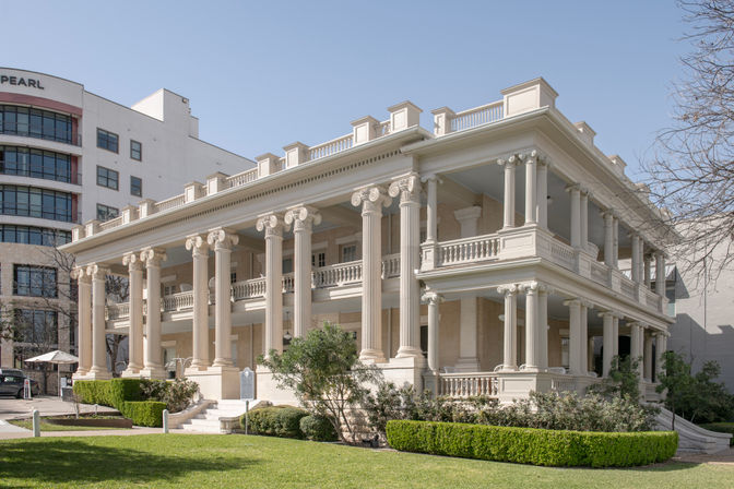 Hotel Ella: Boutique Hotel with Old-World Charm in the Heart of Austin image 1