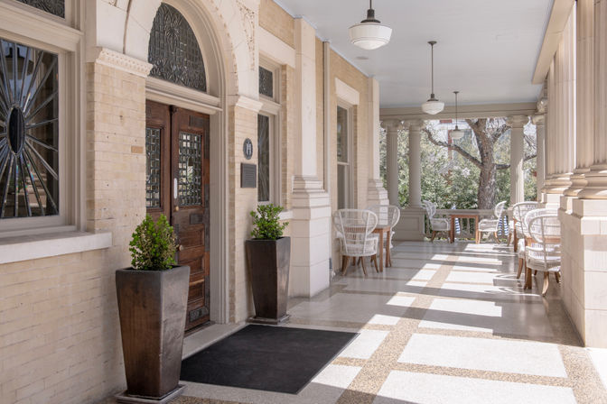 Hotel Ella: Boutique Hotel with Old-World Charm in the Heart of Austin image 7