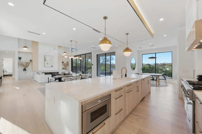 Wander Austin Oakhaven: Modern Luxury Retreat in Barton Hills, Austin: Game Room, Pool & Rooftop image 18