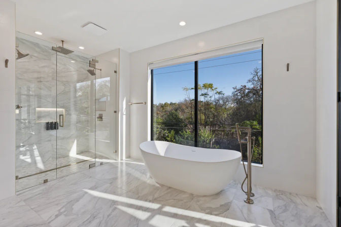Wander Austin Oakhaven: Modern Luxury Retreat in Barton Hills, Austin: Game Room, Pool & Rooftop image 25