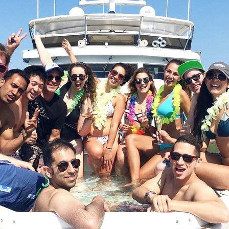 Insta-Worthy Luxury Yacht Experience with Onboard Jacuzzi image 13