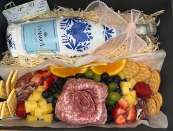 Curated Charcuterie: Boxes, Cups, Boards & Tables image 5