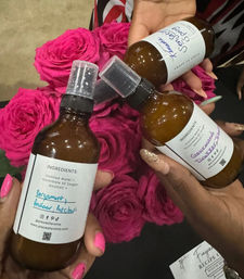 Signature Perfume Workshop: Design a Personalized Fragrance Blend image 8