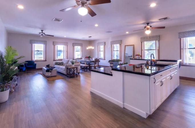 The Dirty South Suite: 2 BR Condo Upstairs from Dirty South Bar image 1