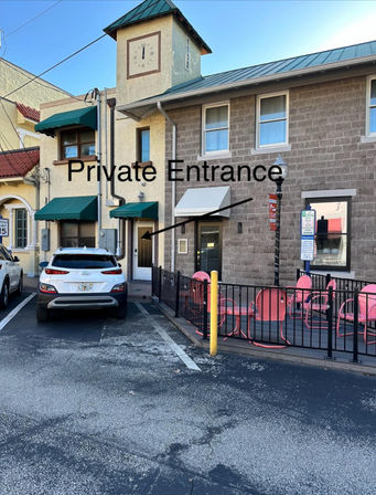 The Dirty South Suite: 2 BR Condo Upstairs from Dirty South Bar image 10