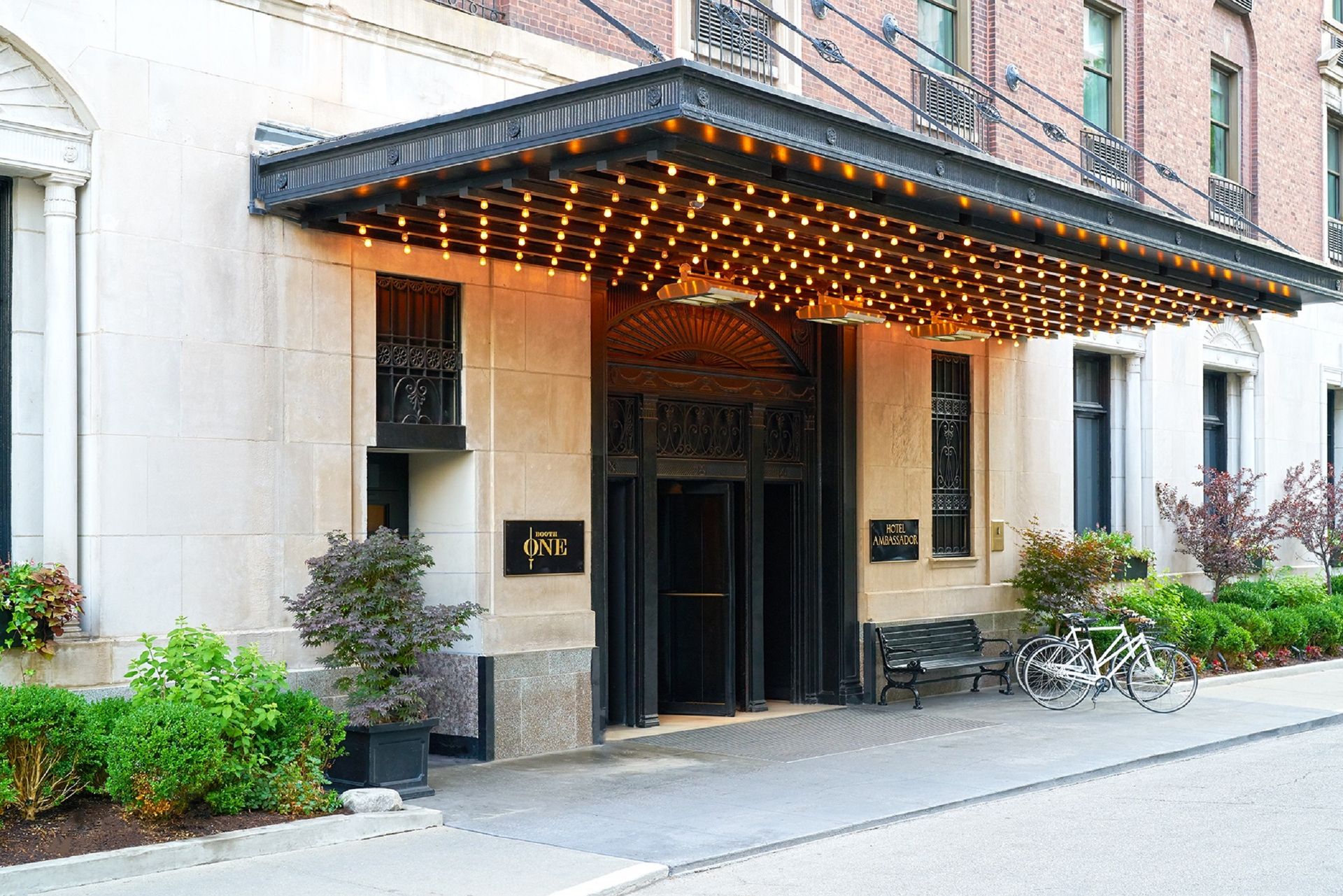 Ambassador Gold Coast, The Chicago Hotel Collection image 1