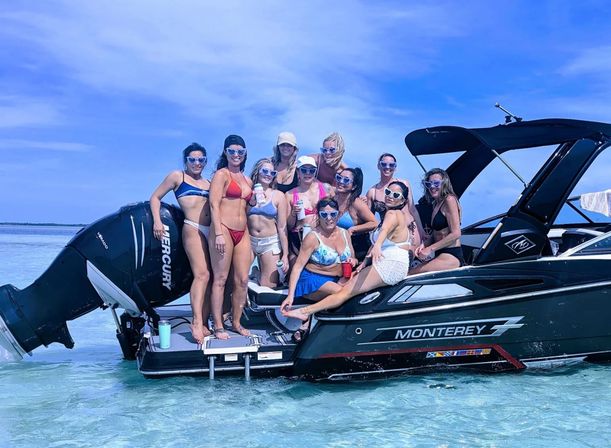 Sandbar Hopping in Key West: Boat Charters to Mud Key, Snipes Point, Boca Chica & More image 5