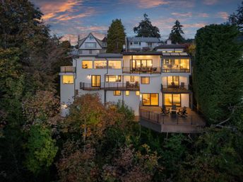 Wander West Seattle:  5 BR Retreat with Unmatched Puget Sound Views image 1