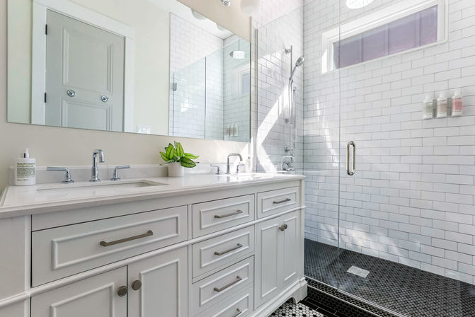 NOLA Luxury with Shared Heated Pool and Private Hot Tub image 14