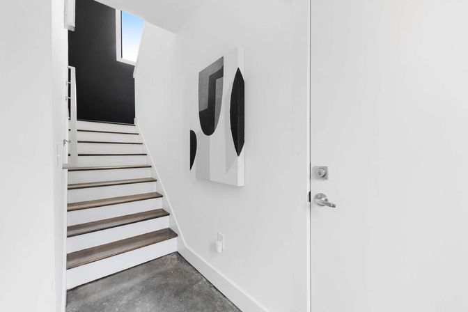 The Hawkins House with Rooftop Views and Walking Distance to The Gulch image 37