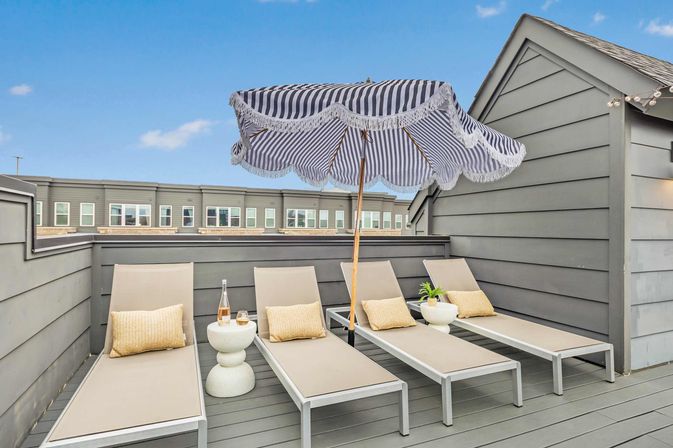 The Hawkins House with Rooftop Views and Walking Distance to The Gulch image 31