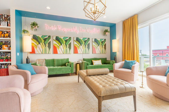 Nashville Ladies Lounge: Stylish Townhouse Near Downtown image 23