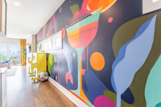 Nashville Ladies Lounge: Stylish Townhouse Near Downtown image 2