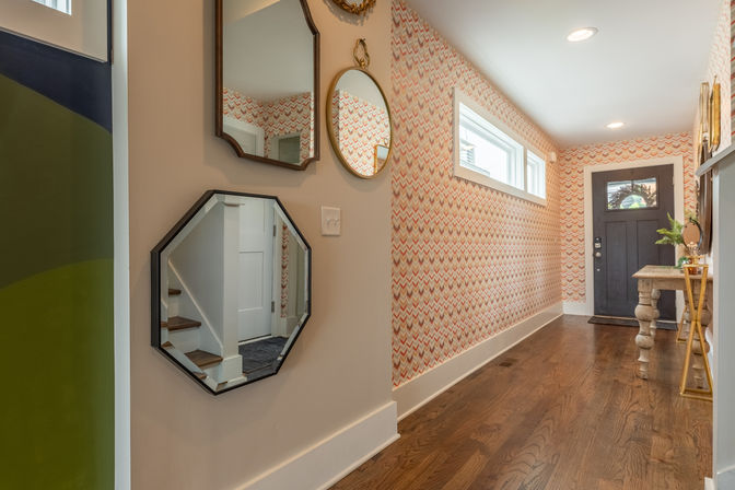 Nashville Ladies Lounge: Stylish Townhouse Near Downtown image 9