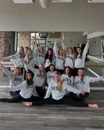 Private Barre Class: Sculpt, Strengthen & Shake It Out! image 7