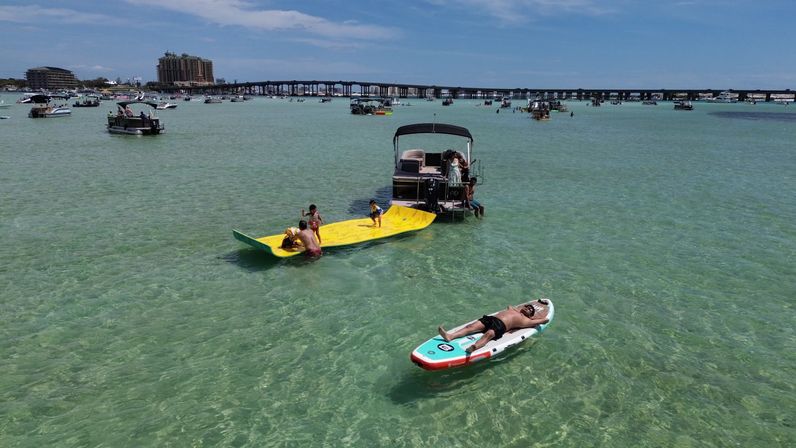 Private Crab Island Charter with Amenities Included image 10