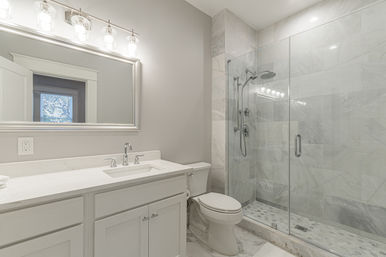 Caza Azul: Modern 3 BR group oasis in Southtown with Hot Tub image 19
