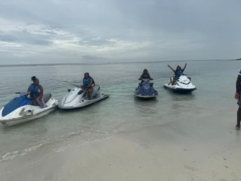 Jet Ski Experience in Montego Bay: Round-Trip Hotel Transportation Included image 9