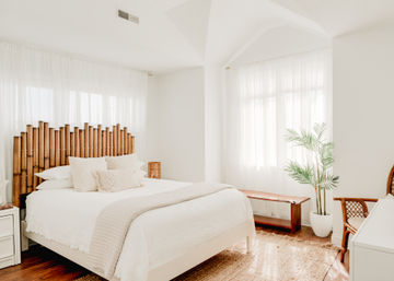 Luxe 5BD Steps to Beach with Pool & Marsh Views image 9