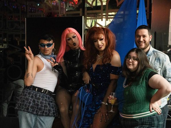 Drag Queen Bar Crawl: Fun Night Out & Complimentary Drink image 17