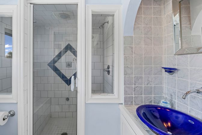 Captains Quarters: 3 BR Beachfront A-Frame with Pool image 9