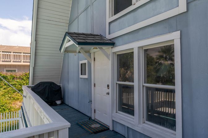Captains Quarters: 3 BR Beachfront A-Frame with Pool image 7