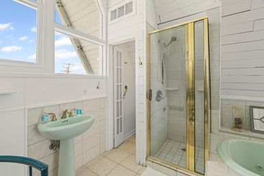 Captains Quarters: 3 BR Beachfront A-Frame with Pool image 43