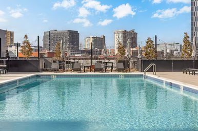 Broadway Bliss Penthouse: Rooftop Pool, City Views + Walk to Broadway image 20