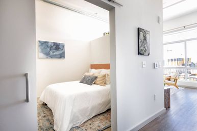 Broadway Bliss Penthouse: Rooftop Pool, City Views + Walk to Broadway image 17